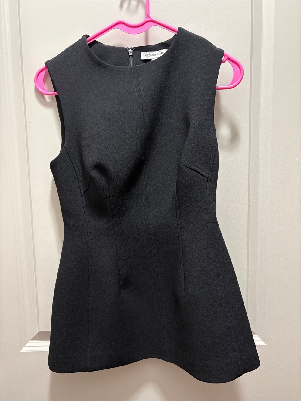 Veronica Beard Black Sleeveless Mini Shell Top